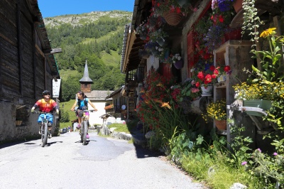 Chamonix Mont Blanc été à vélo