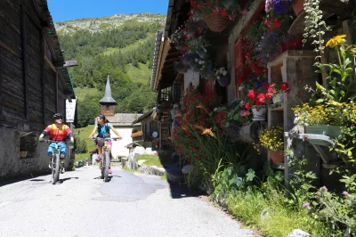 Chamonix Mont Blanc été à vélo