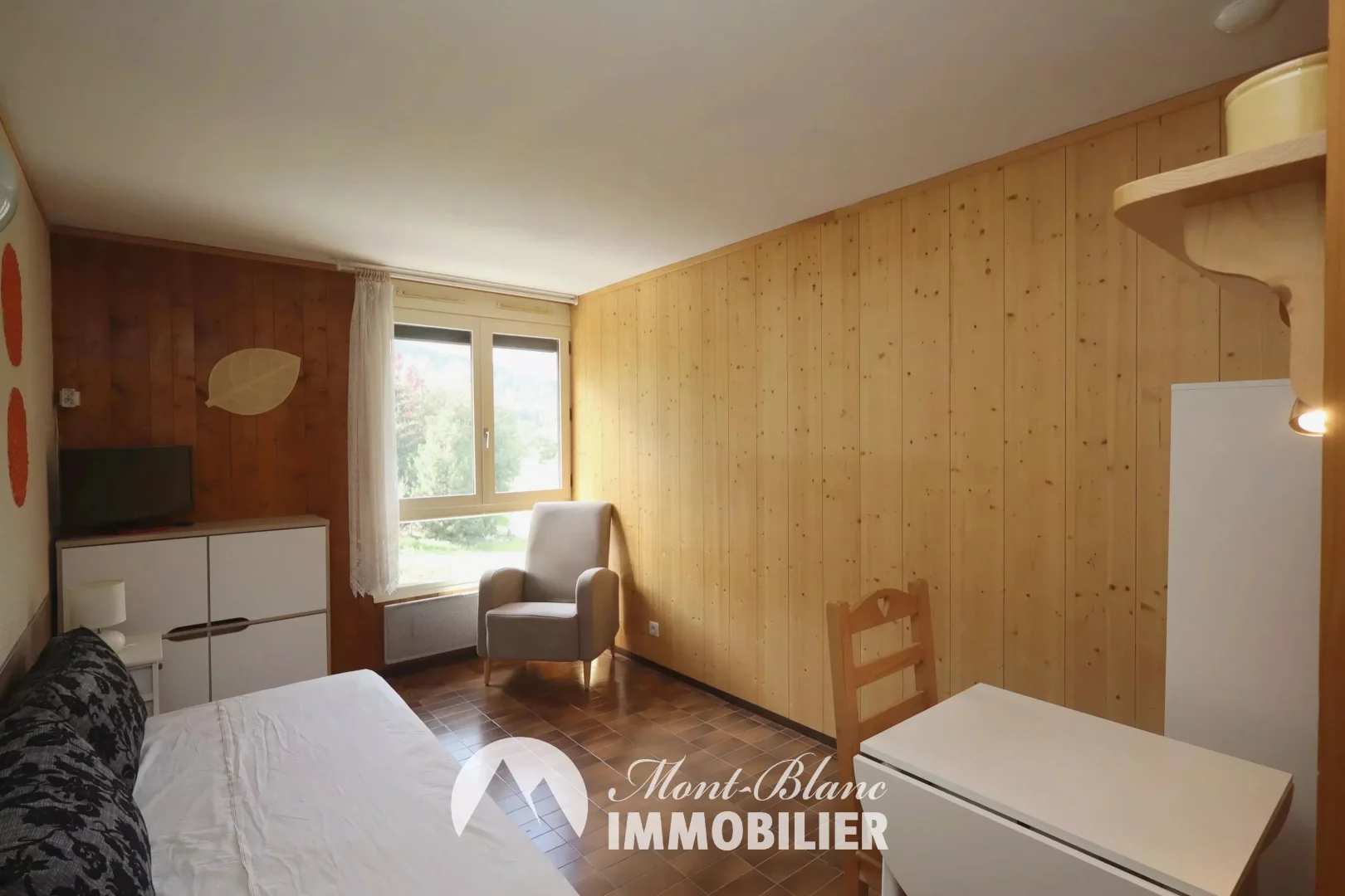 - Photo principale